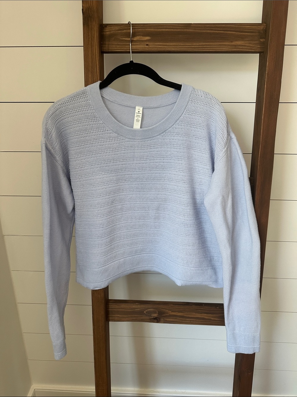 lululemon athletica Pale Lavender Cropped Knit Crew Sweater EUC